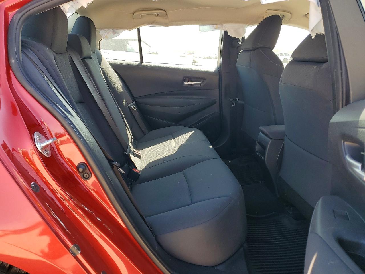2020 TOYOTA COROLLA LE photo 21