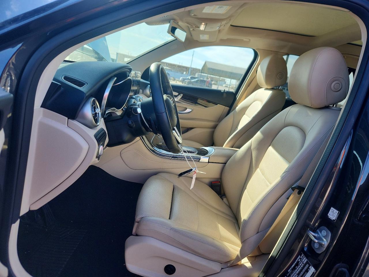2020 MERCEDES-BENZ GLC 300 photo 13