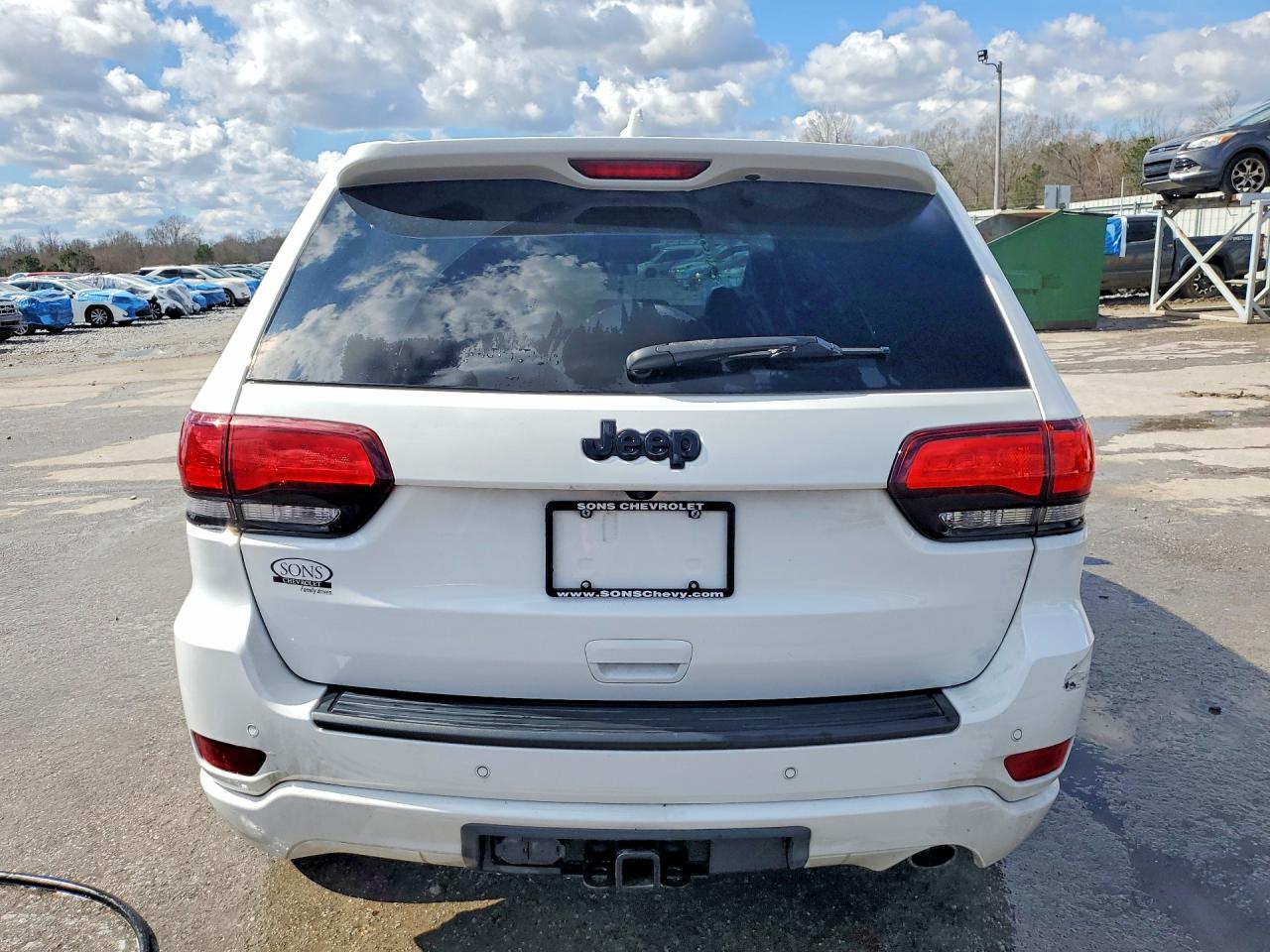 2020 JEEP GRAND CHEROKEE LAREDO photo 6