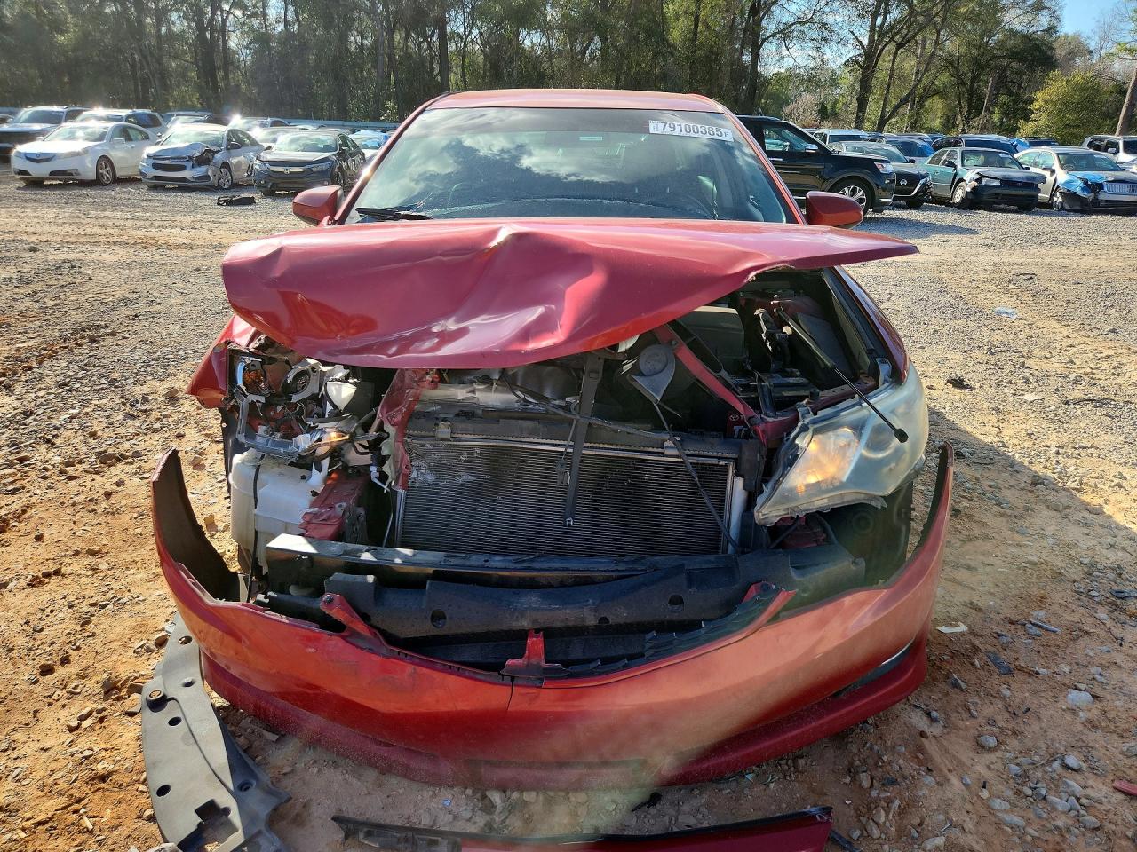 2012 TOYOTA CAMRY SE photo 5