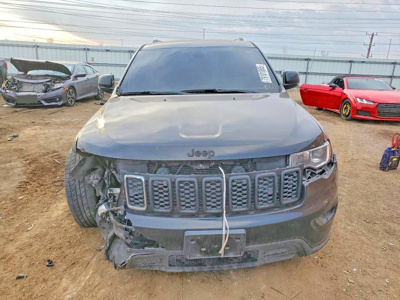 2018 JEEP GRAND CHEROKEE LIMITED photo 9