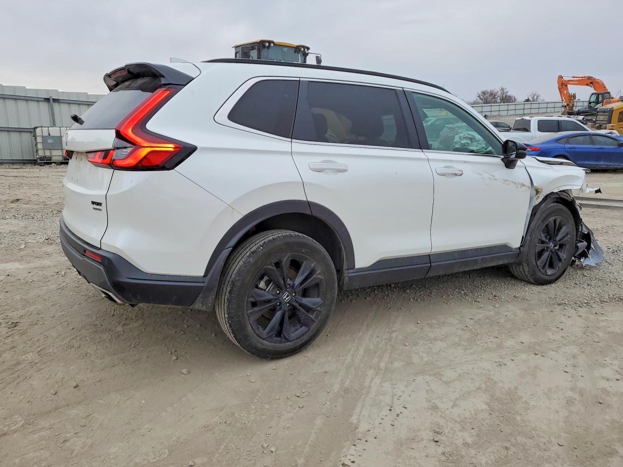 2024 HONDA CR-V SPORT TOURING photo 3