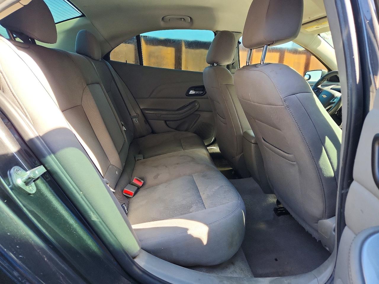 2014 CHEVROLET MALIBU LS photo 19
