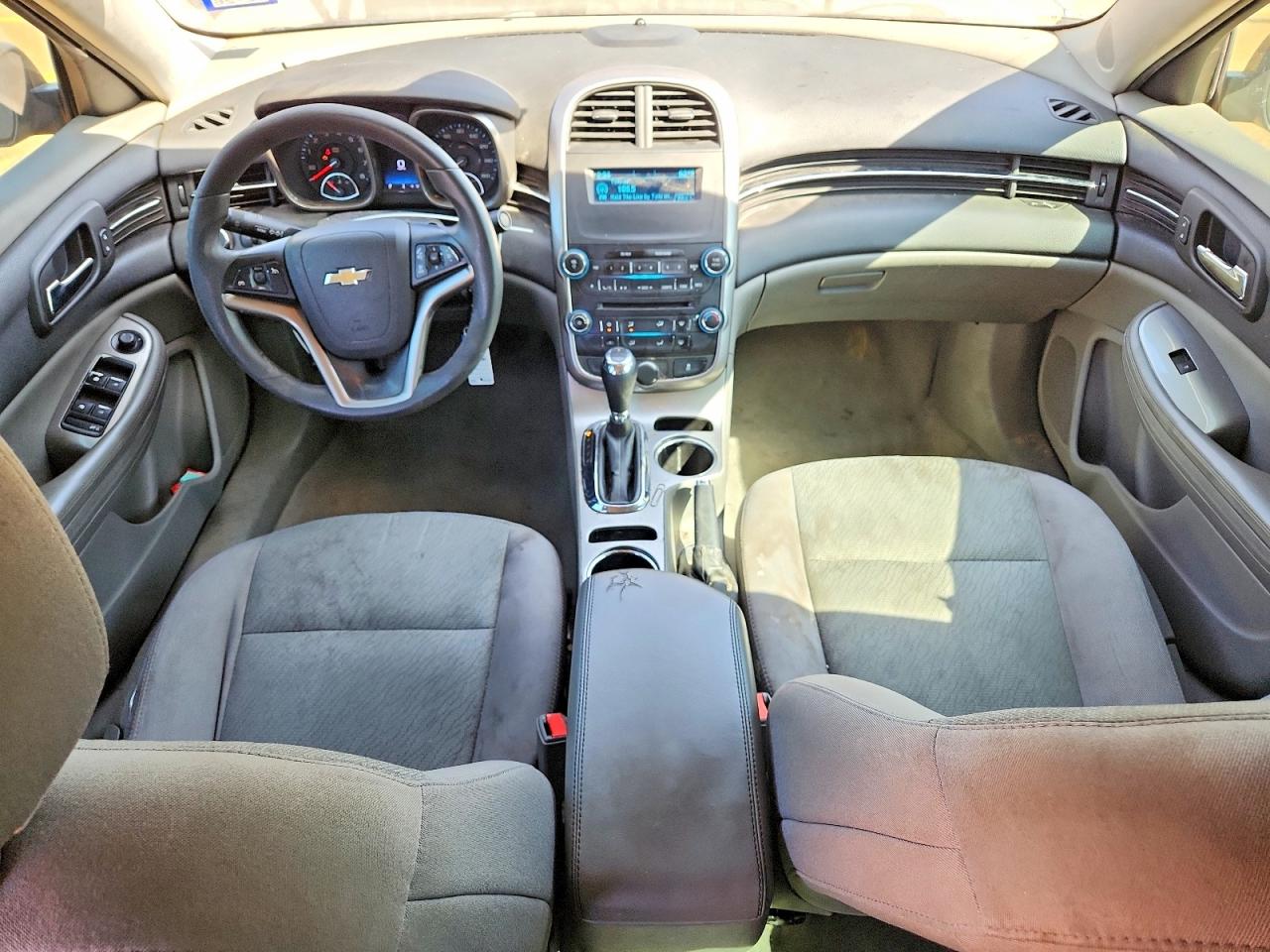 2014 CHEVROLET MALIBU LS photo 15