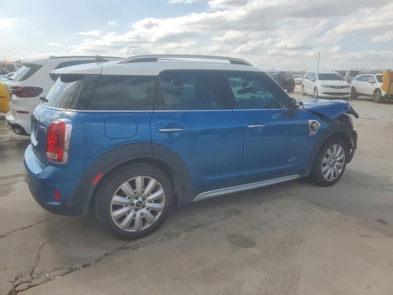 2019 MINI COOPER S E COUNTRYMAN ALL4 photo 3
