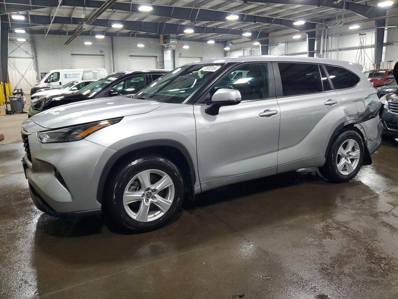 2023 TOYOTA HIGHLANDER