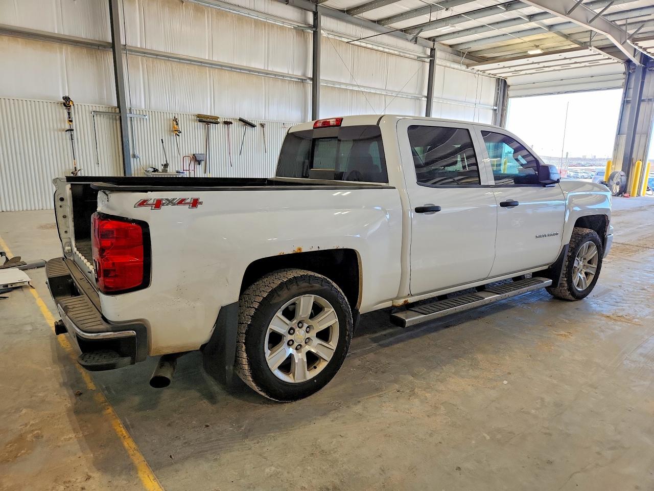 2014 CHEVROLET SILVERADO K1500 LT photo 3