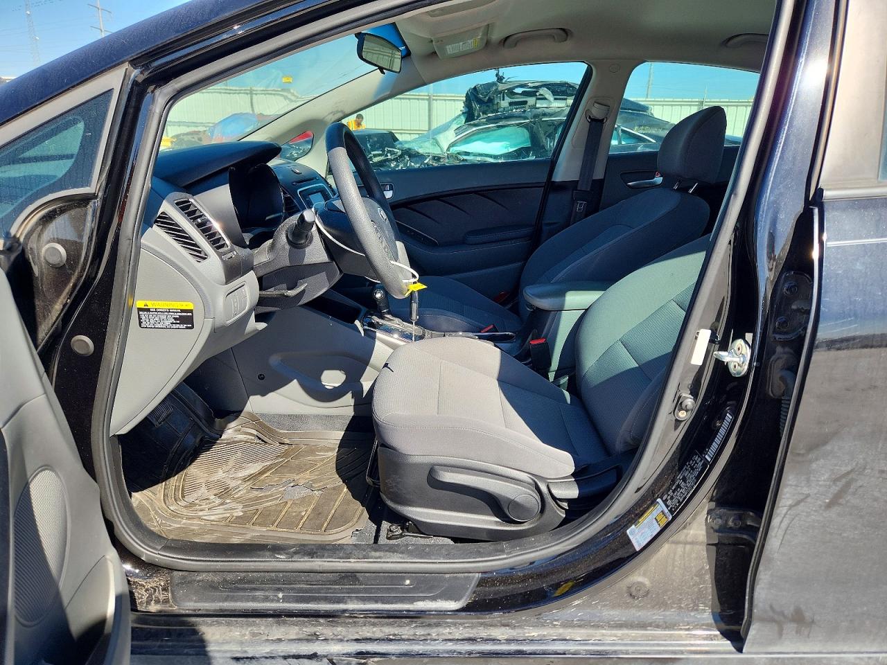 2018 KIA FORTE LX photo 7