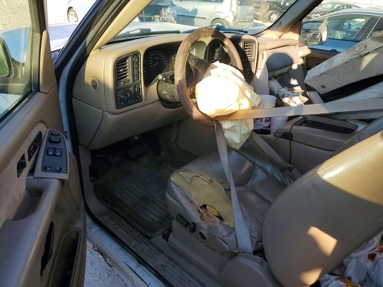 2003 GMC NEW SIERRA K1500 photo 8