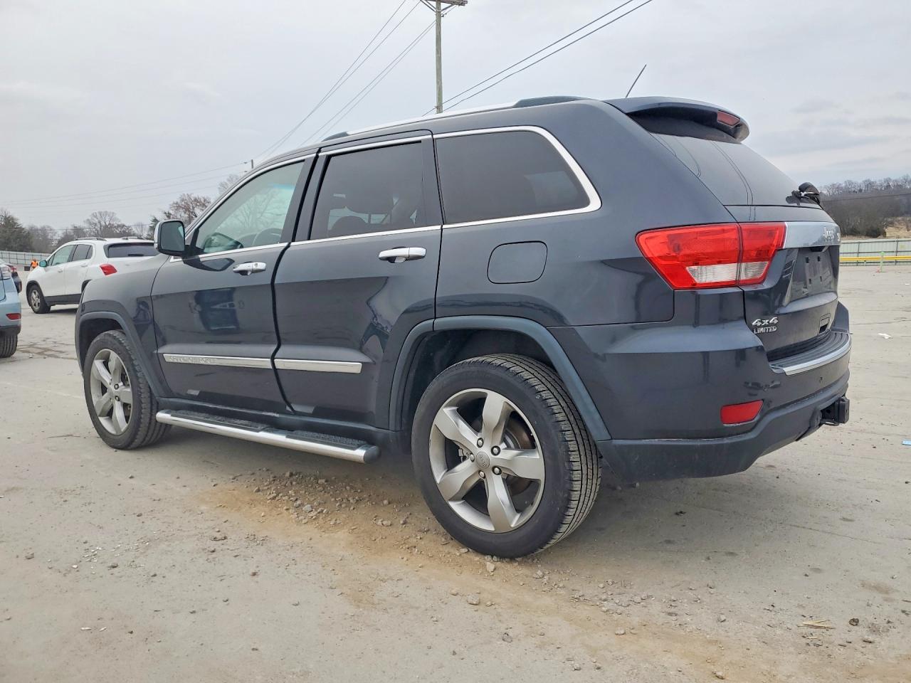 2012 JEEP GRAND CHEROKEE LIMITED photo 3