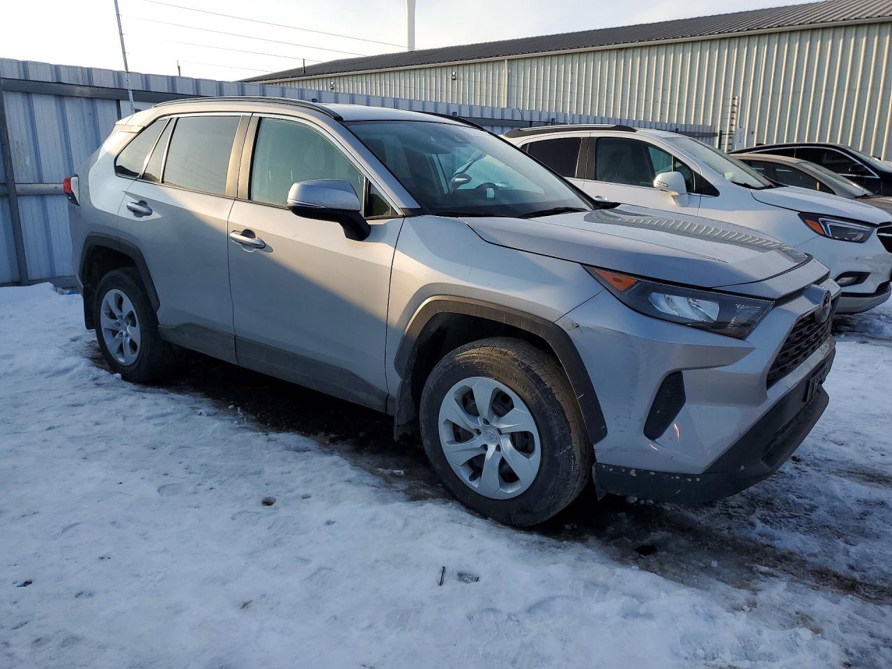 2021 TOYOTA RAV4 LE photo 10