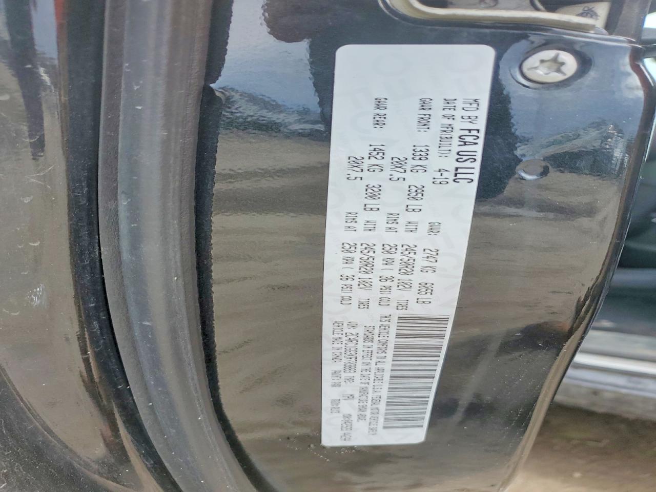 2019 CHRYSLER PACIFICA LIMITED photo 13