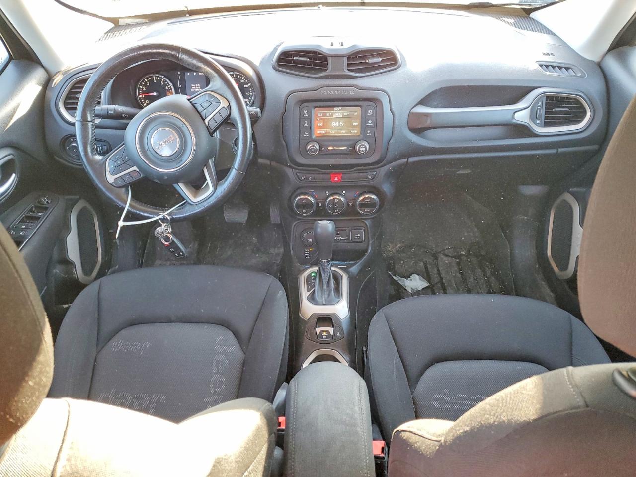 2017 JEEP RENEGADE LATITUDE photo 15