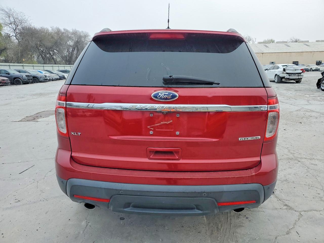 2013 FORD EXPLORER XLT photo 11