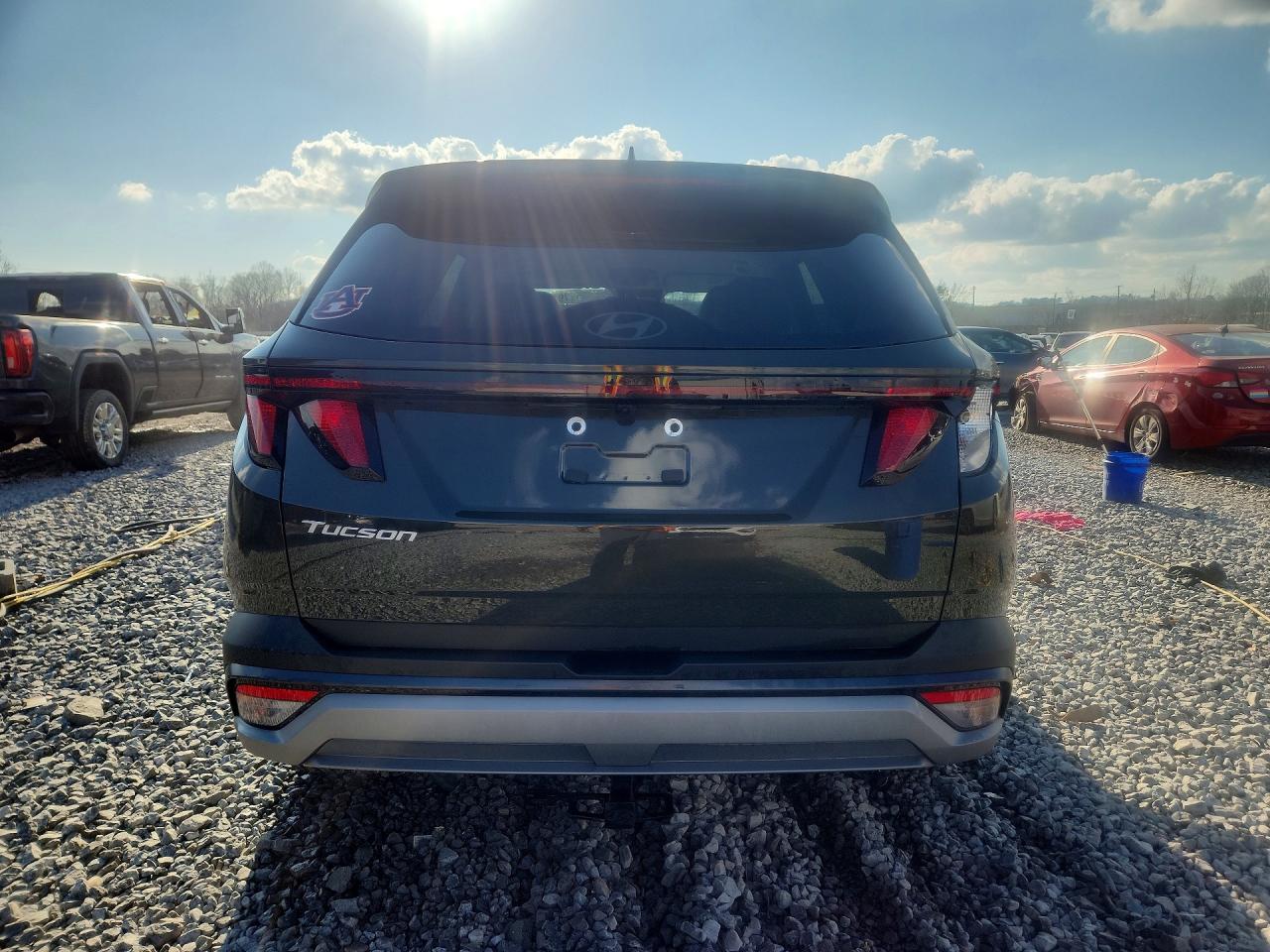2025 HYUNDAI TUCSON SEL photo 6