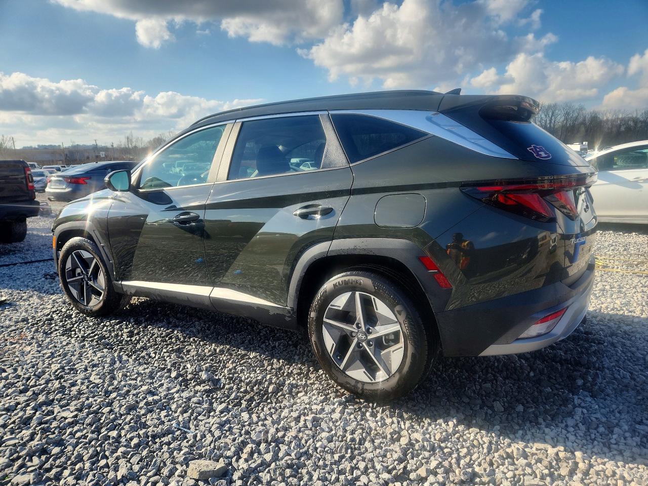 2025 HYUNDAI TUCSON SEL photo 2