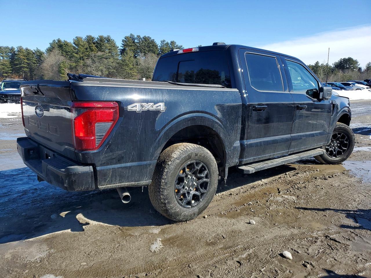 2024 FORD F150 XLT photo 3