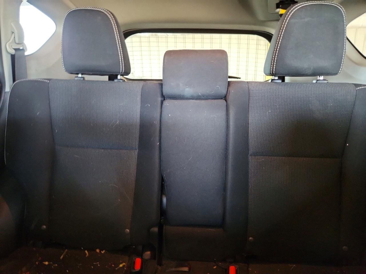 2017 TOYOTA RAV4 XLE photo 10
