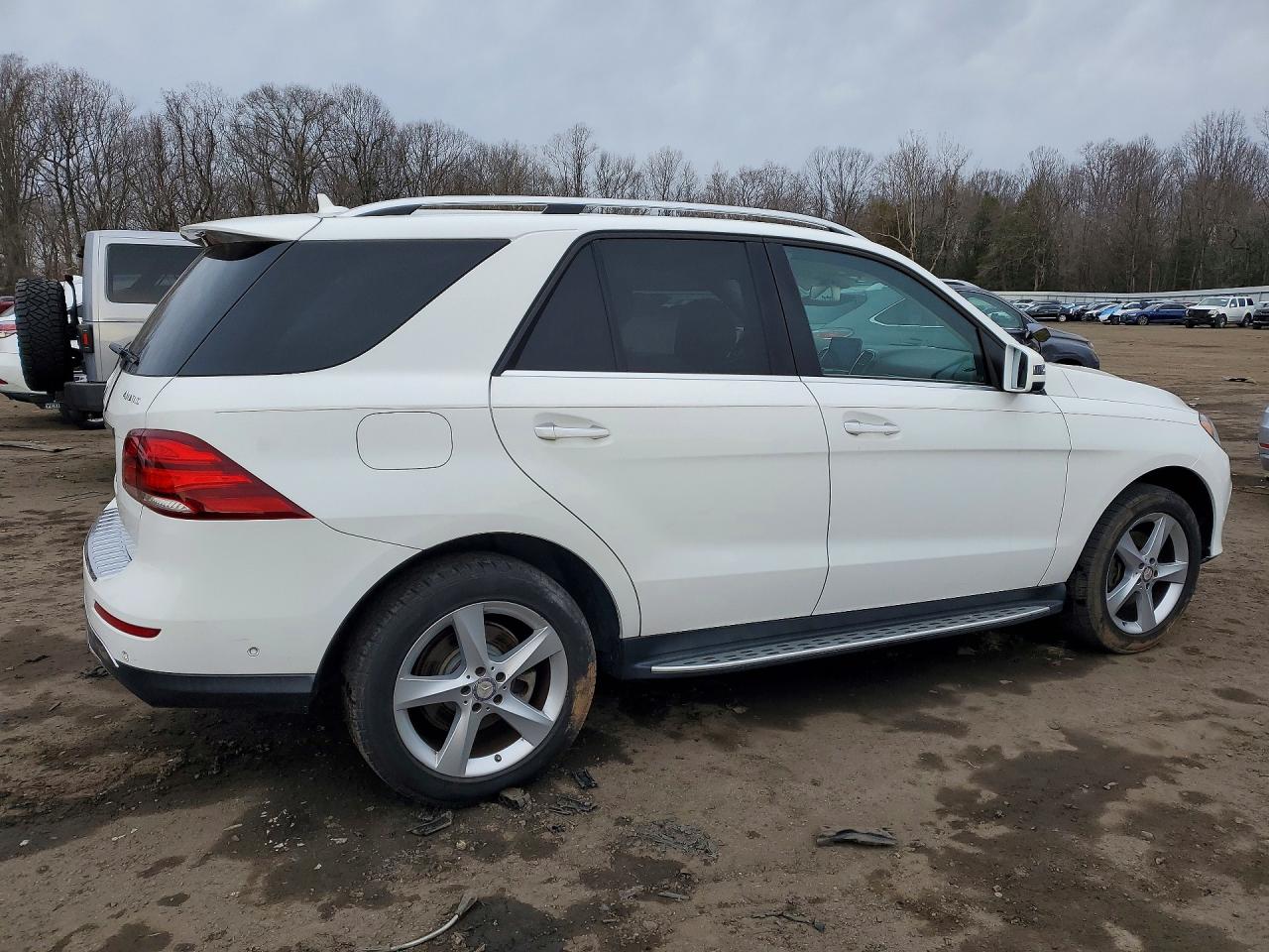 2016 MERCEDES-BENZ GLE 350 4MATIC photo 5
