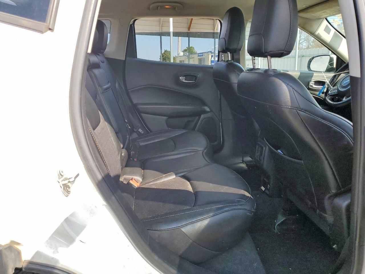 2019 JEEP COMPASS LATITUDE photo 21