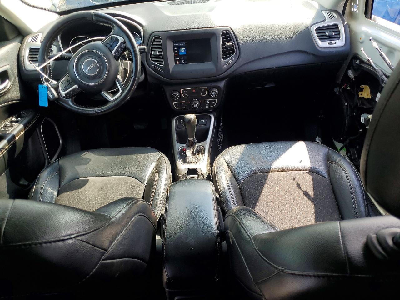 2019 JEEP COMPASS LATITUDE photo 15