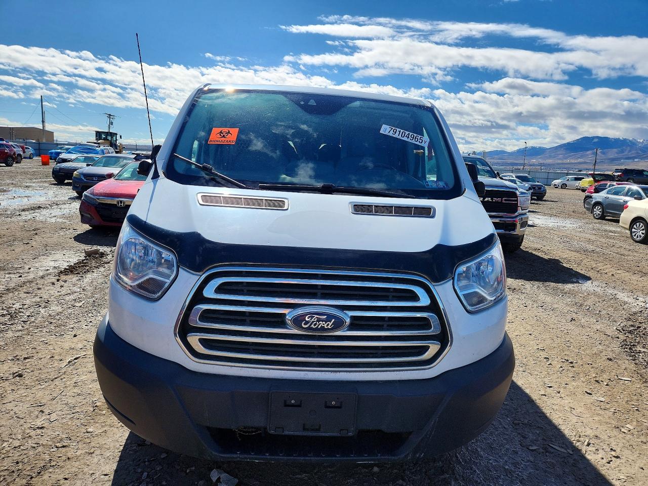 2017 FORD TRANSIT T-250 photo 9