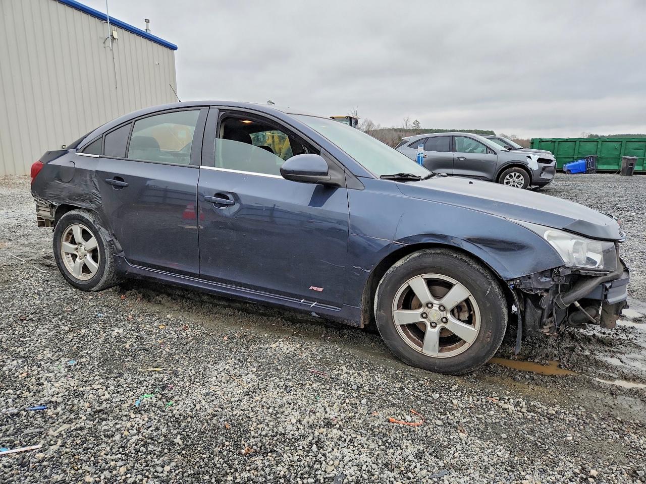 2014 CHEV CRUZE LT photo 7