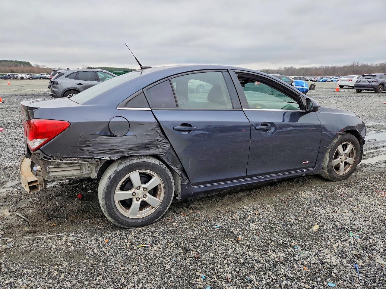 2014 CHEV CRUZE LT photo 5