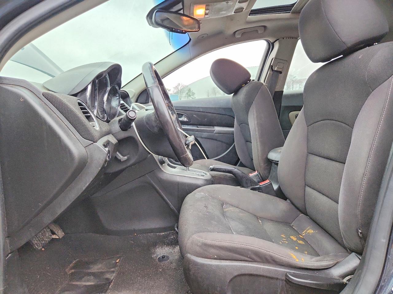 2014 CHEV CRUZE LT photo 13