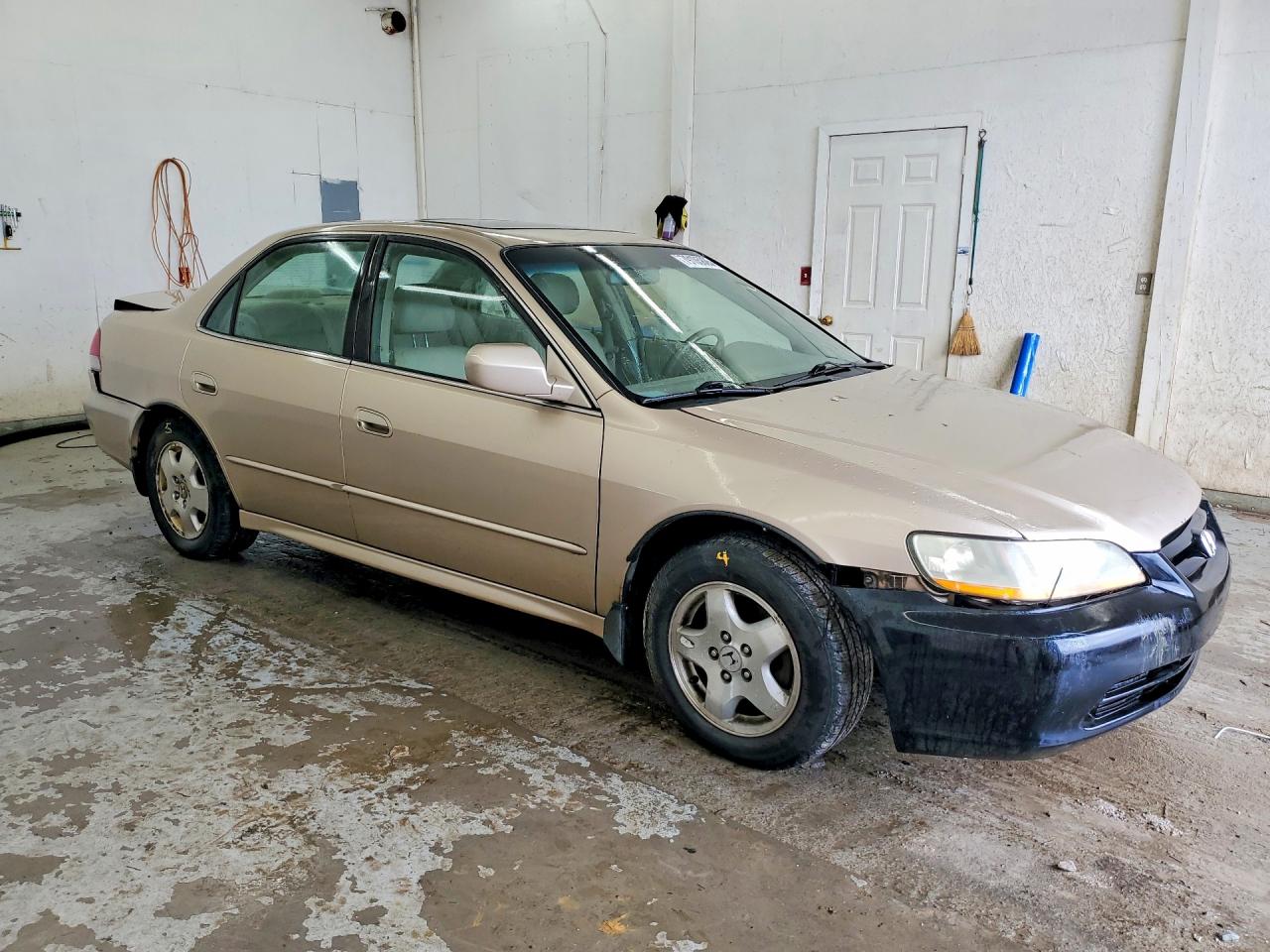2002 HONDA ACCORD EX photo 4