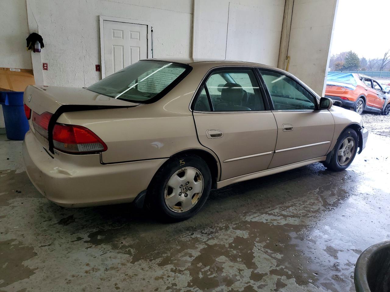 2002 HONDA ACCORD EX photo 3