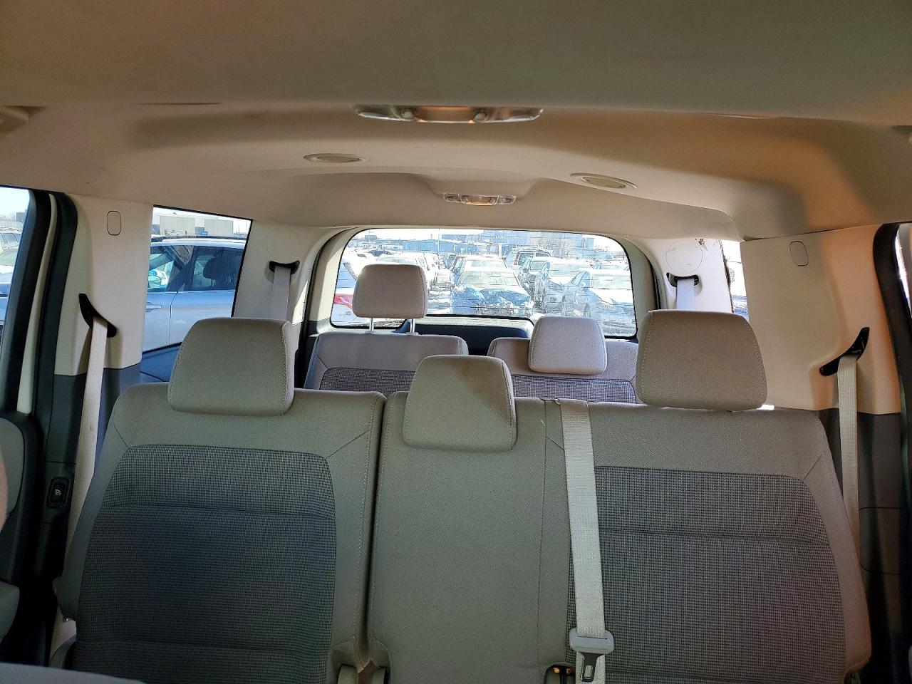 2011 FORD FLEX SE photo 19
