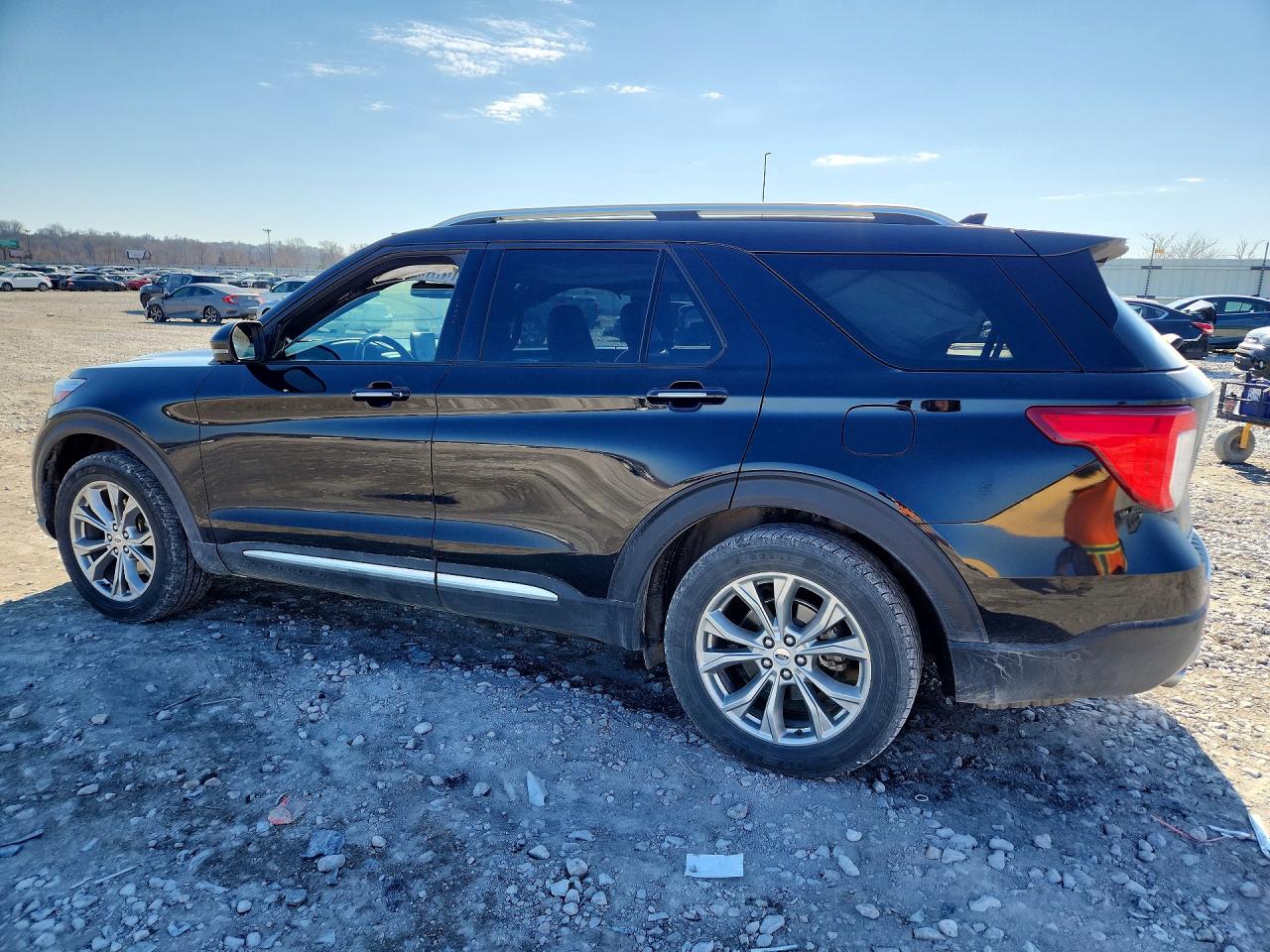 2020 FORD EXPLORER PLATINUM photo 2