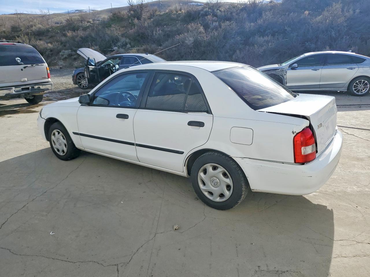 2001 MAZDA PROTEGE DX photo 3