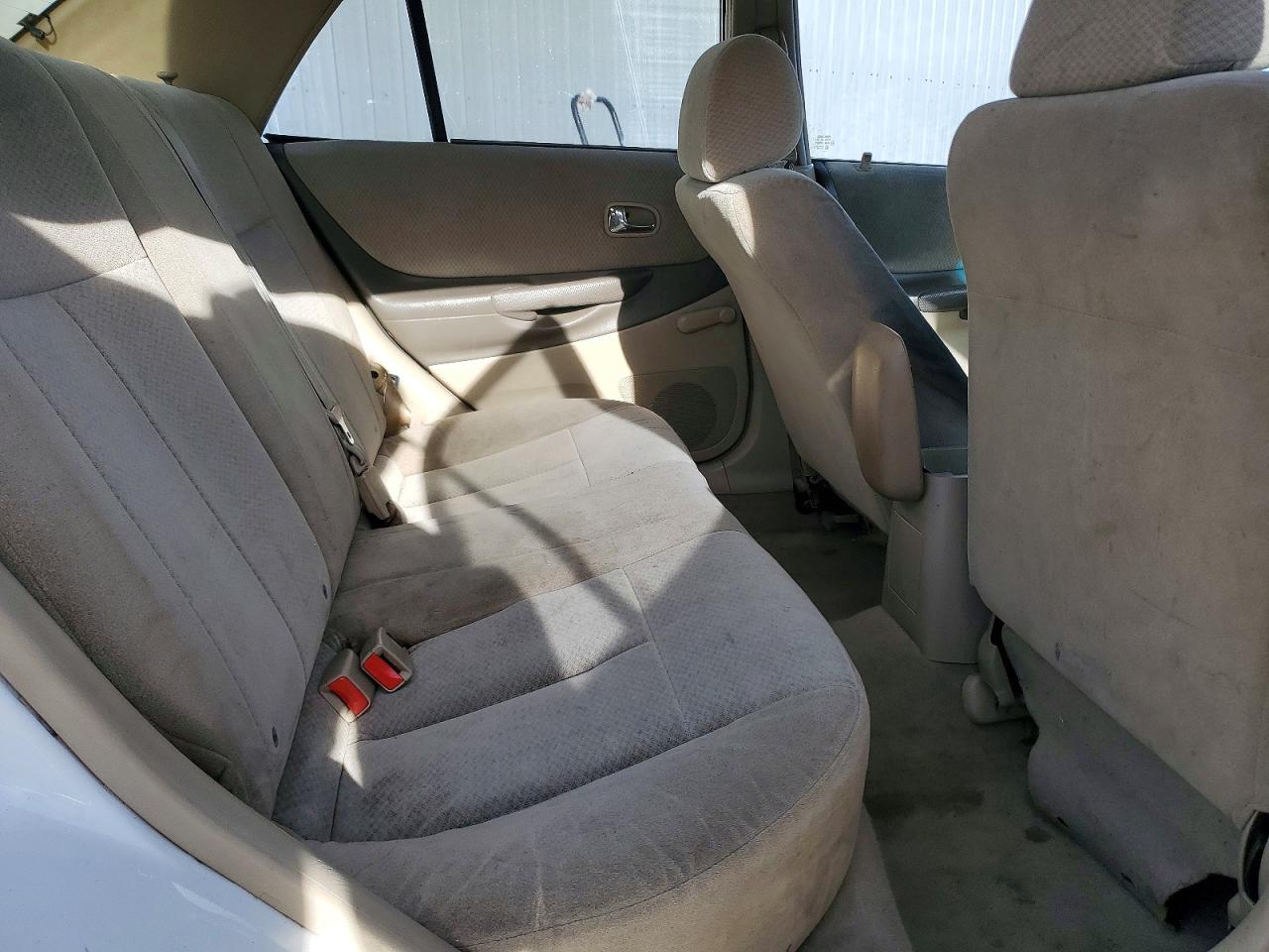 2001 MAZDA PROTEGE DX photo 19