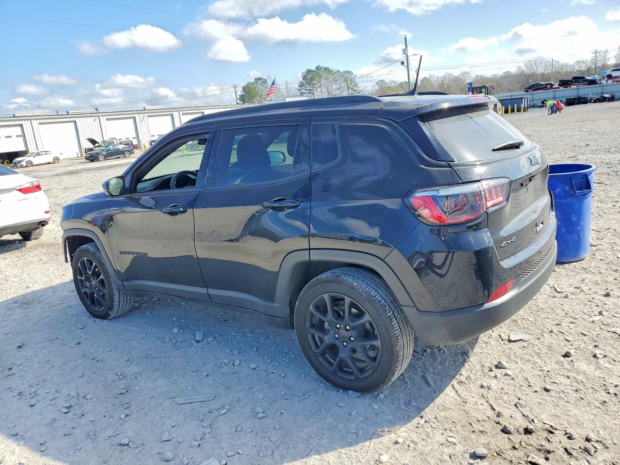 2025 JEEP COMPASS LATITUDE photo 3