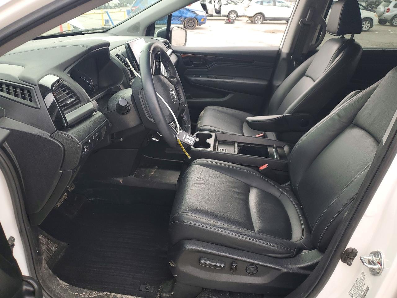 2024 HONDA ODYSSEY TOURING photo 13