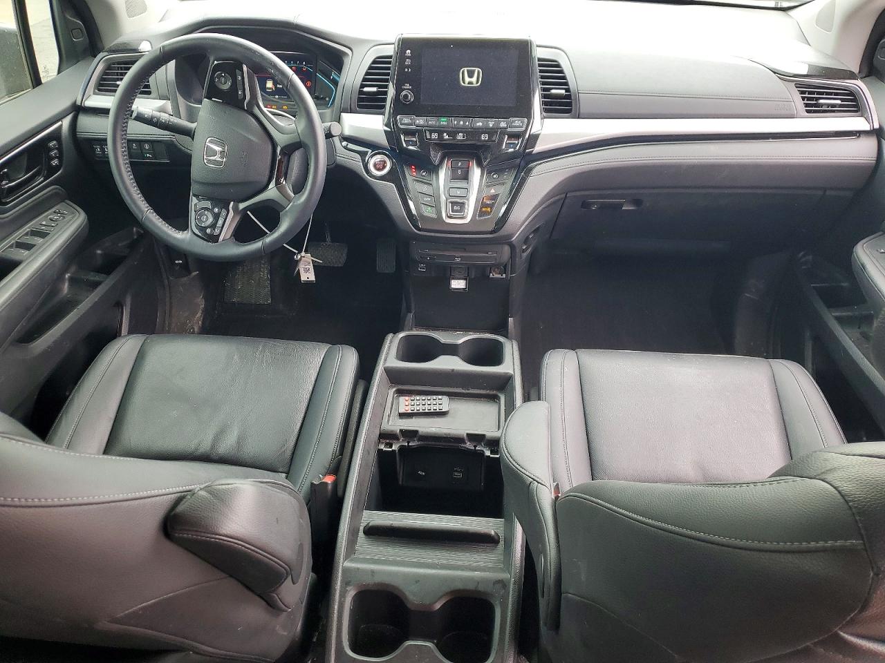 2024 HONDA ODYSSEY TOURING photo 15
