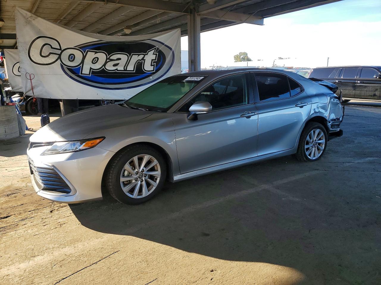 2024 TOYOTA CAMRY