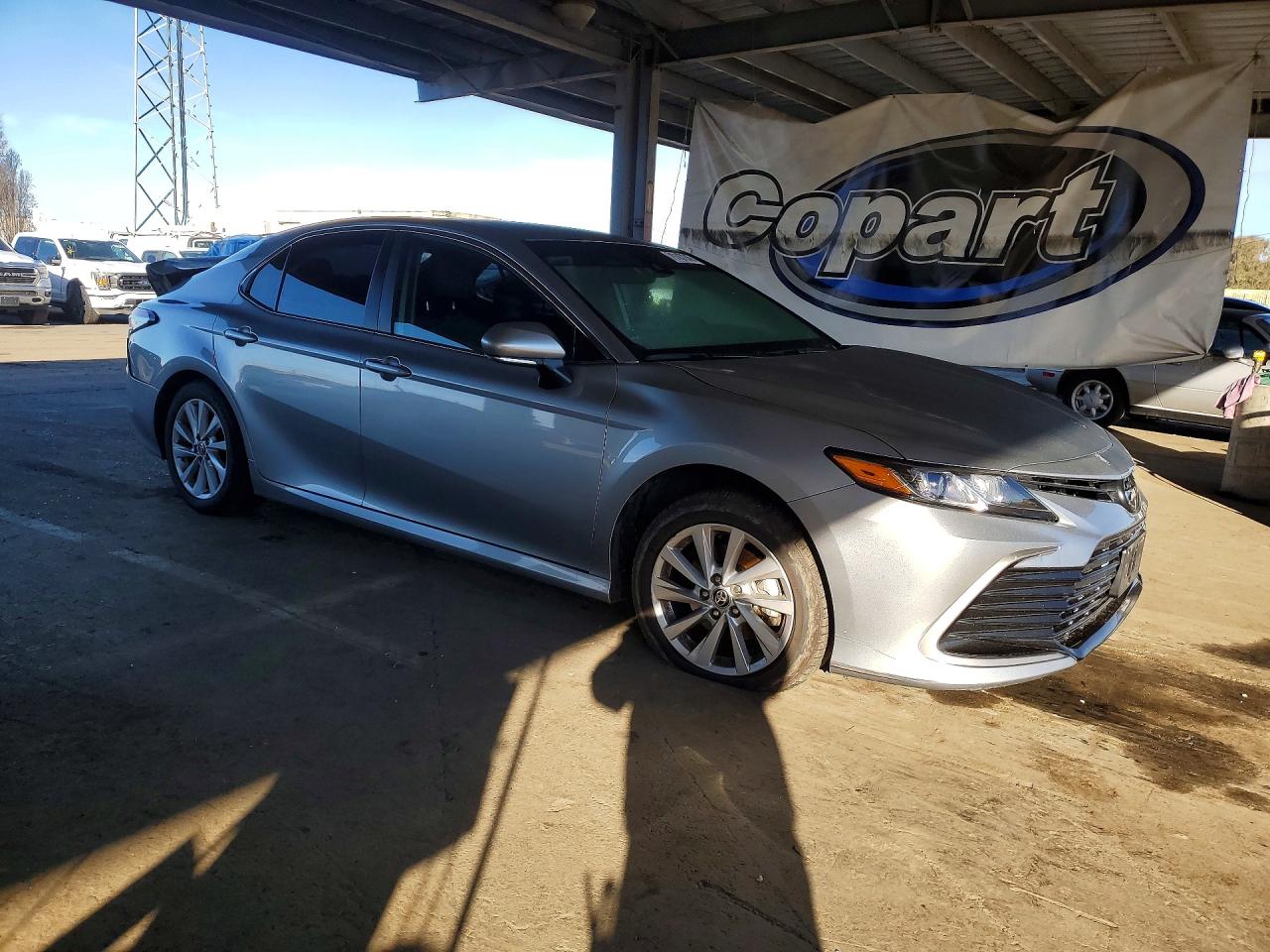 2024 TOYOTA CAMRY photo 4
