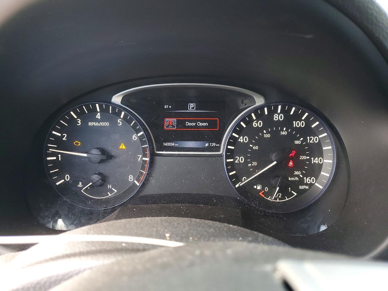 2016 NISSAN ALTIMA 2.5 SR photo 25
