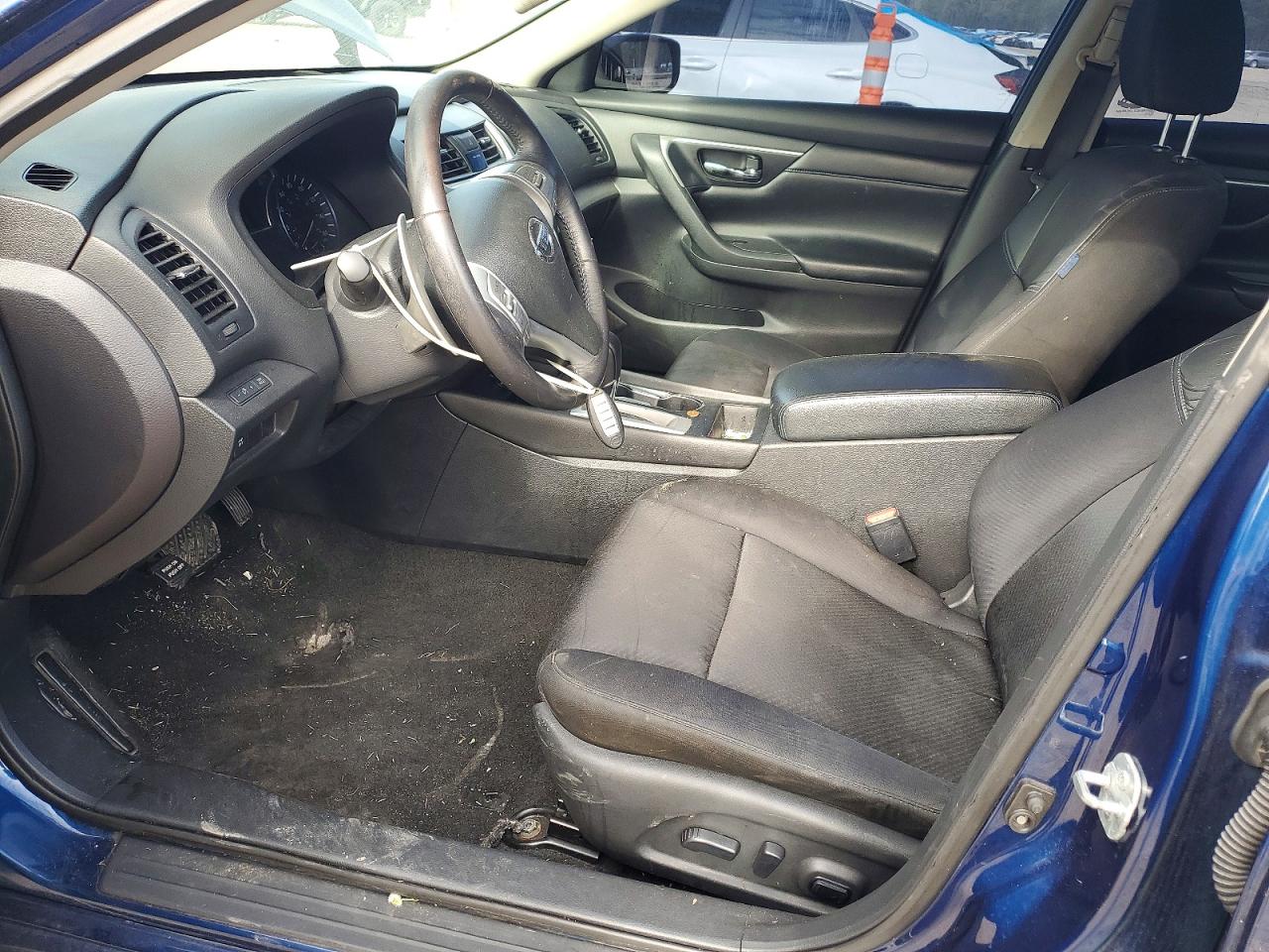 2016 NISSAN ALTIMA 2.5 SR photo 19