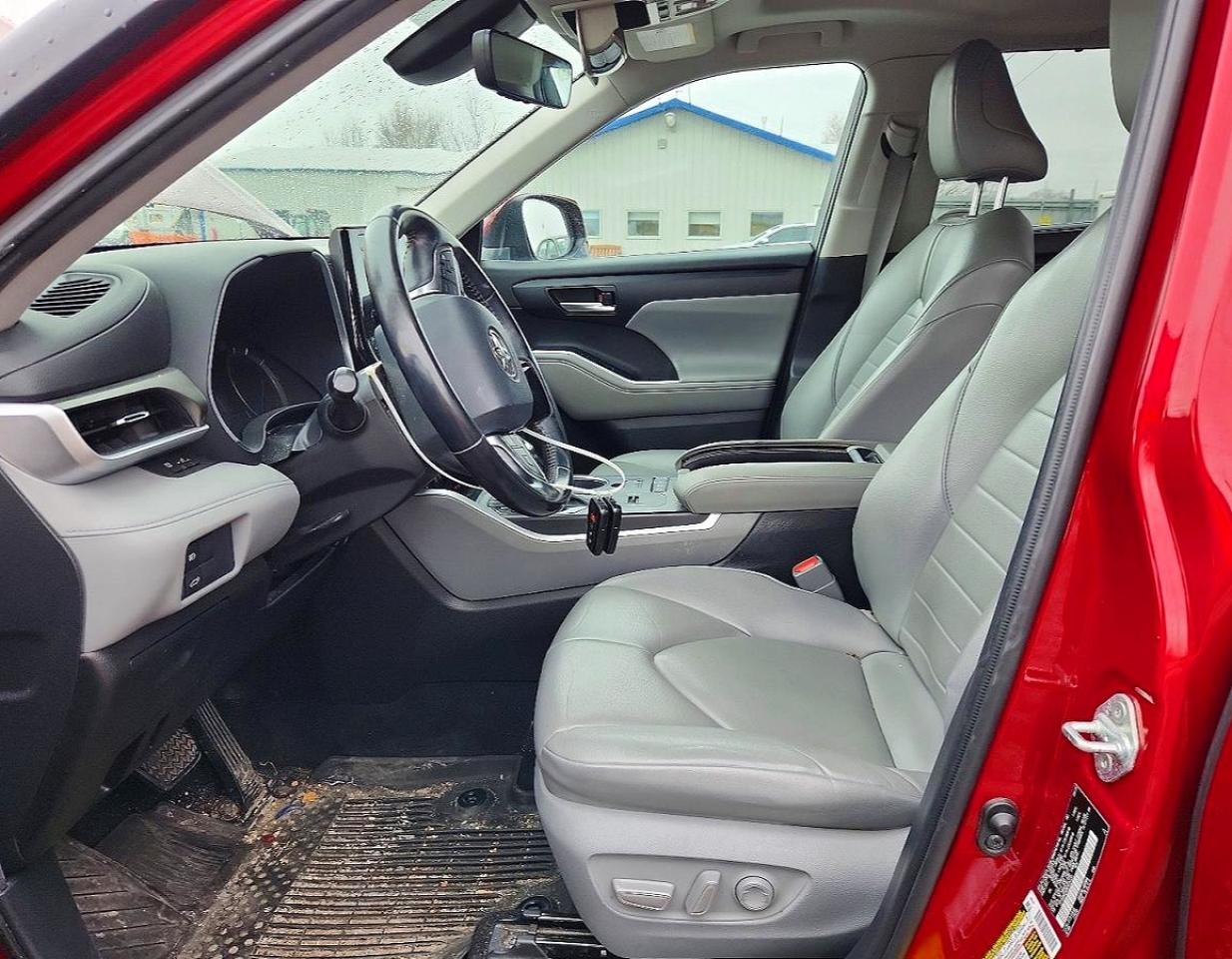 2021 TOYOTA HIGHLANDER HYBRID XLE photo 7
