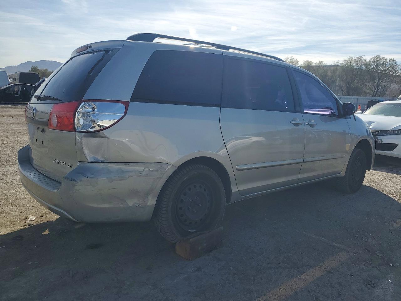 2009 TOYOTA SIENNA CE 8-PASSENGER photo 7