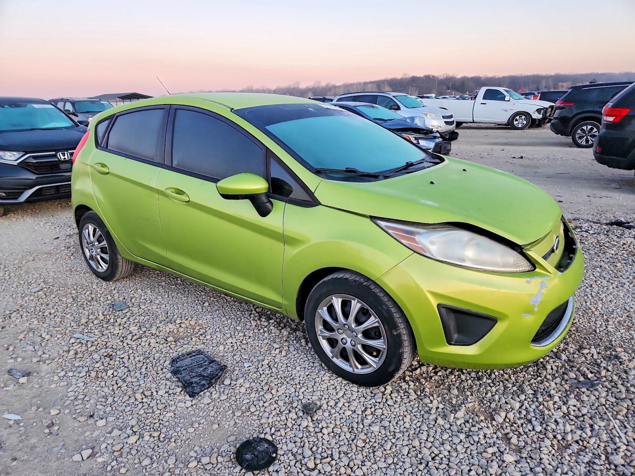 2011 FORD FIESTA SE photo 7