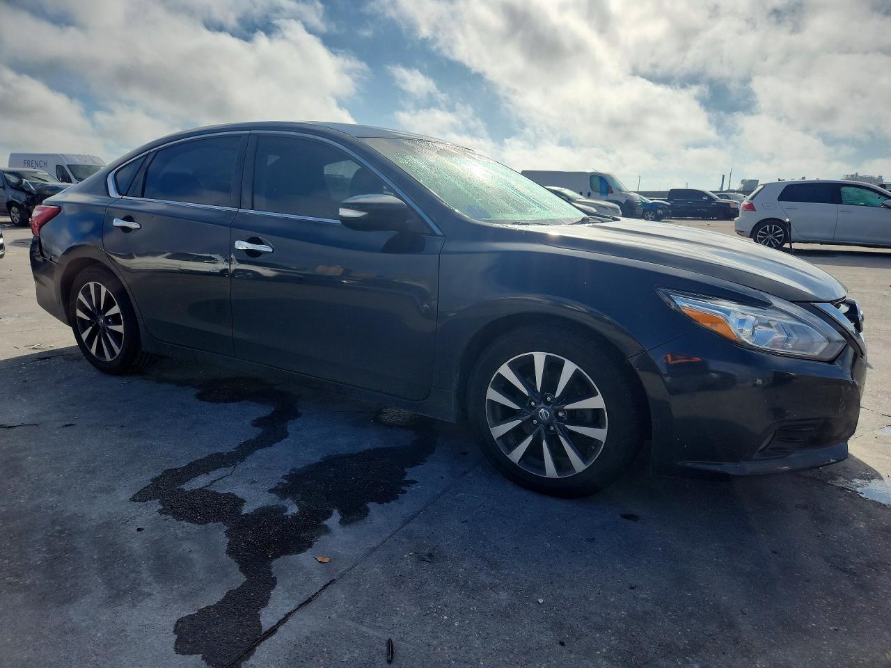 2017 NISSAN ALTIMA 2.5 SL photo 4