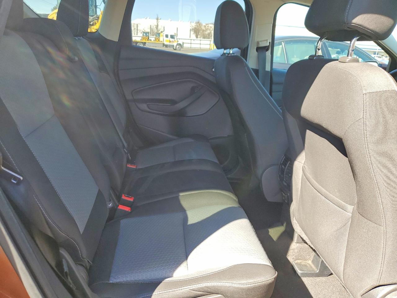 2017 FORD ESCAPE SE photo 11