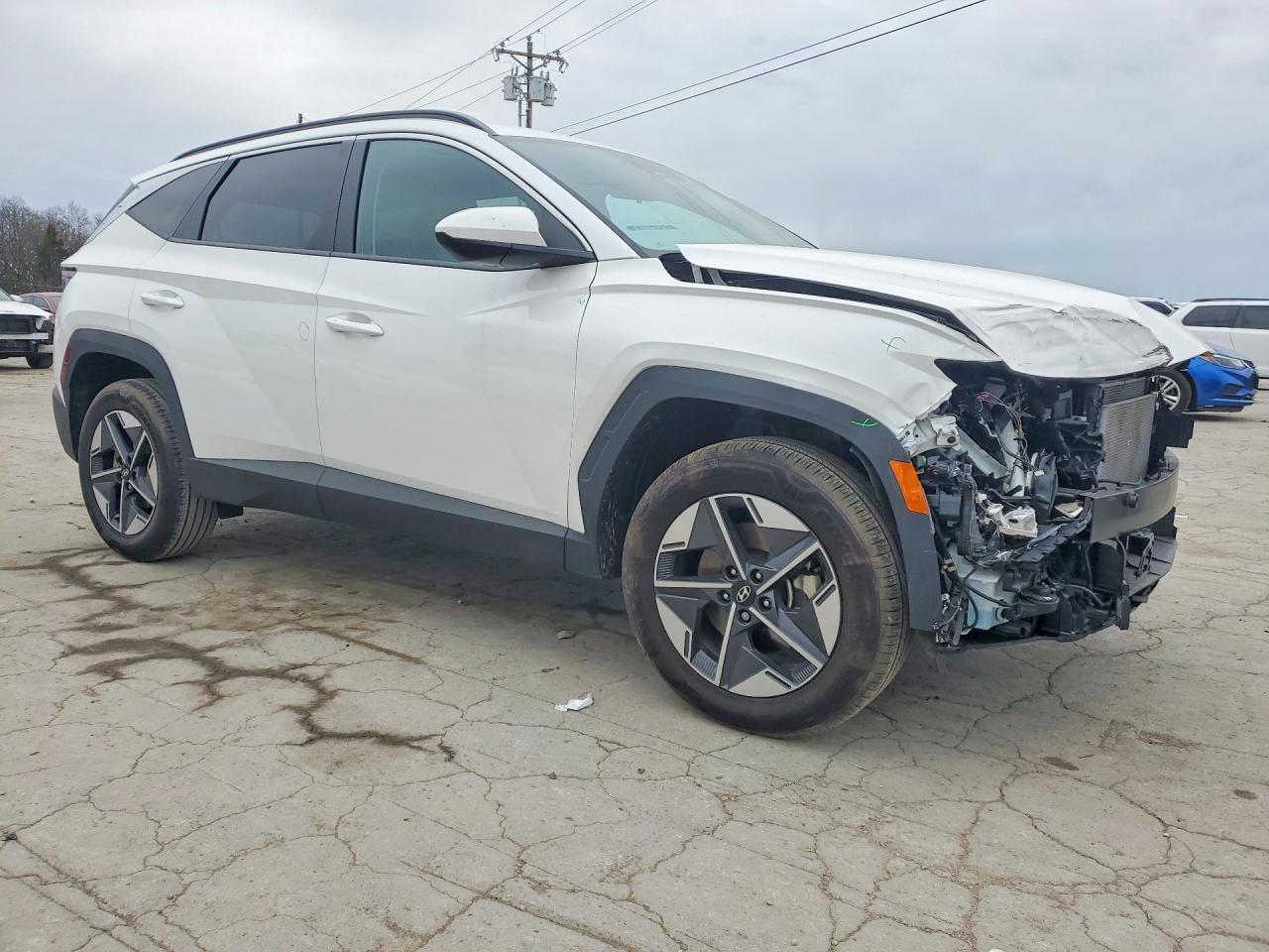 2025 HYUNDAI TUCSON SEL photo 10