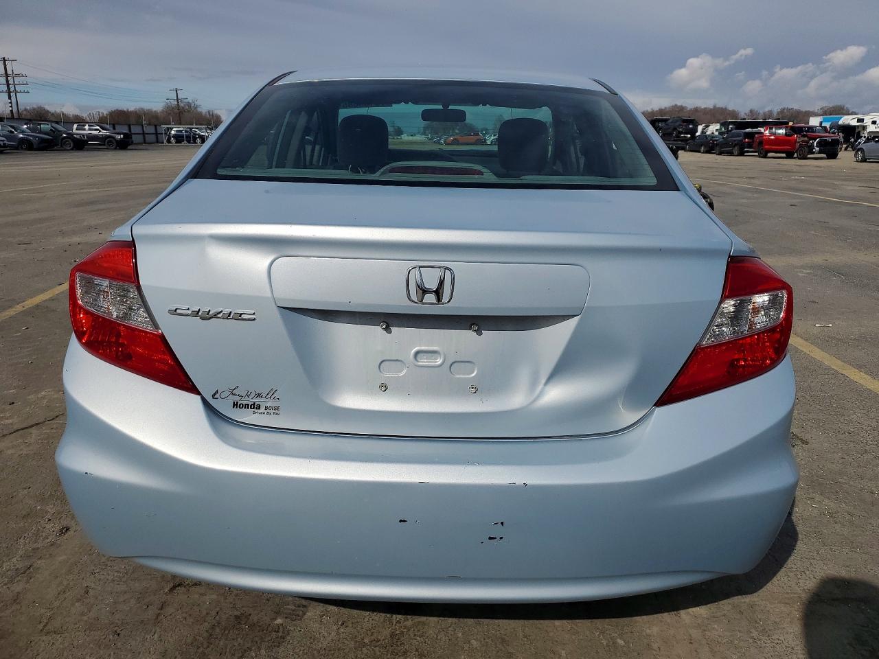 2012 HONDA CIVIC LX photo 6