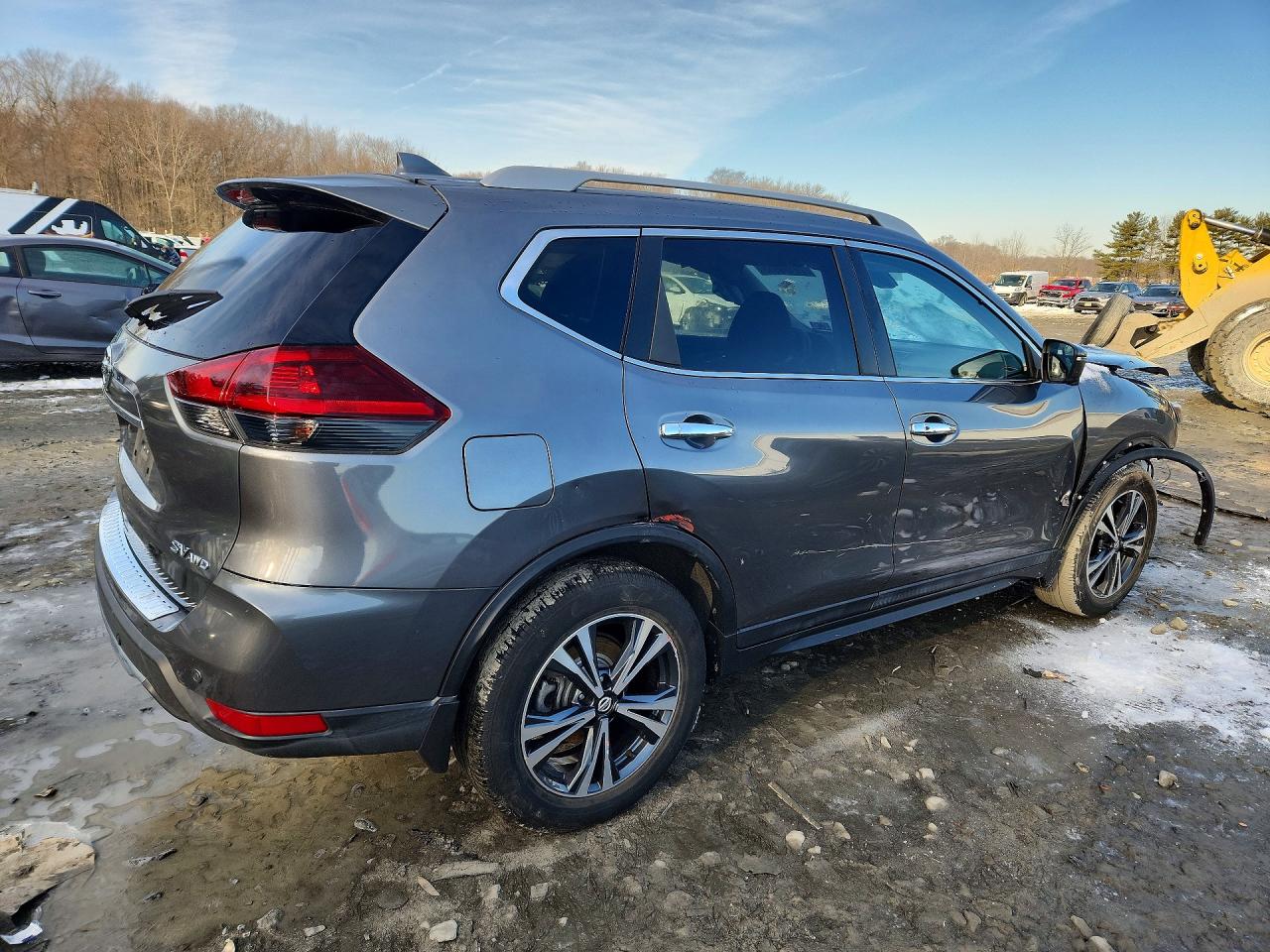 2019 NISSAN ROGUE SV photo 7